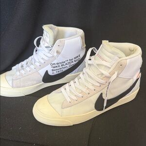 Men’s Nike Blazer Mid with Black Swoosh Size 10